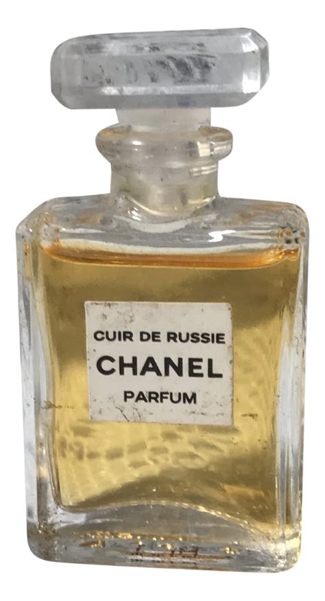 leather de russie chanel